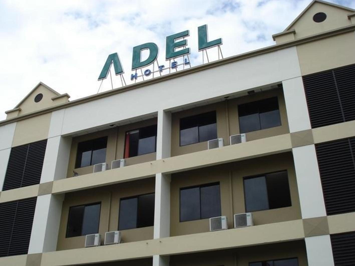 Adel Hotel Putatan Kültér fotó